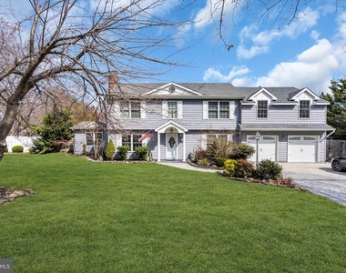 375 Kildare Drive - Photo Thumbnail 25