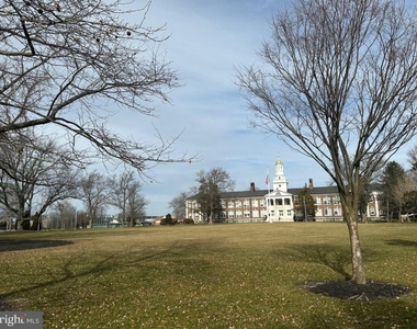 1 Cornell Road - Photo Thumbnail 7