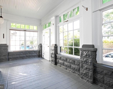 208 S Atlantic Avenue - Photo Thumbnail 3