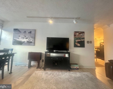 101 S Raleigh Avenue - Photo Thumbnail 13