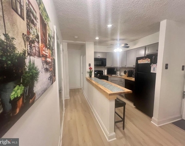 101 S Raleigh Avenue - Photo Thumbnail 2