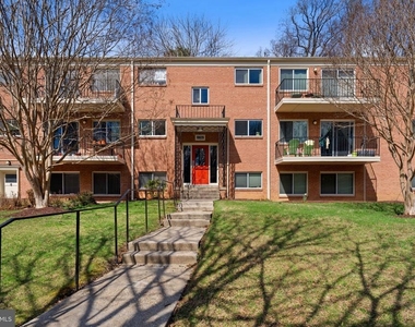 10620 Weymouth Street - Photo Thumbnail 1