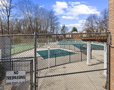 10620 Weymouth Street - Photo Thumbnail 30