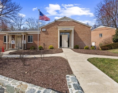 10620 Weymouth Street - Photo Thumbnail 27