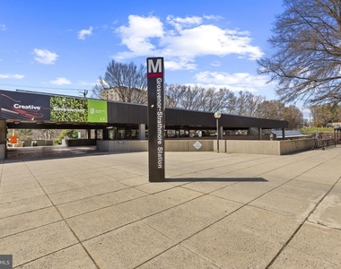 10620 Weymouth Street - Photo Thumbnail 33
