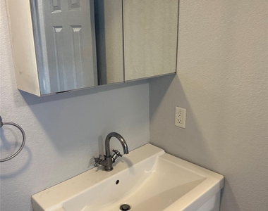 2743 Maple Tree Rd - Photo Thumbnail 13