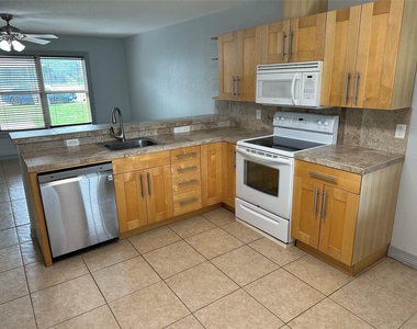 2743 Maple Tree Rd - Photo Thumbnail 7