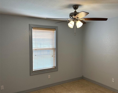 2743 Maple Tree Rd - Photo Thumbnail 5