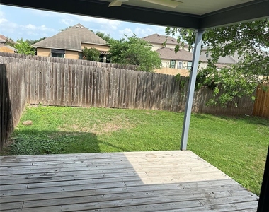 2743 Maple Tree Rd - Photo Thumbnail 8