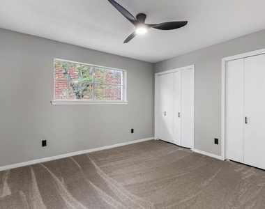2226 Nantucket Dr - Photo Thumbnail 30