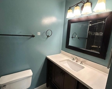 6085 Majors Lane - Photo Thumbnail 12