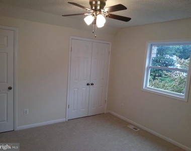 326 Garner Avenue - Photo Thumbnail 18
