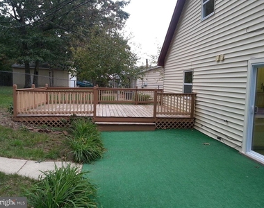 326 Garner Avenue - Photo Thumbnail 27