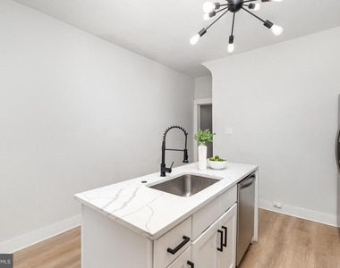 3822 6th Street - Photo Thumbnail 10