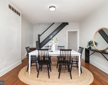 3822 6th Street - Photo Thumbnail 4