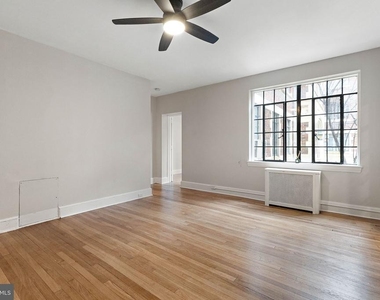 1305 N Broom Street - Photo Thumbnail 2