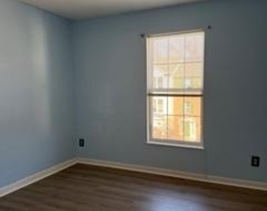 13 Barclay Drive - Photo Thumbnail 6