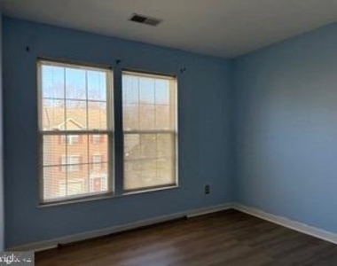 13 Barclay Drive - Photo Thumbnail 7