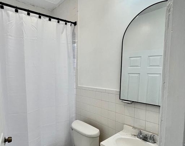 1113 I Street Ne - Photo Thumbnail 8