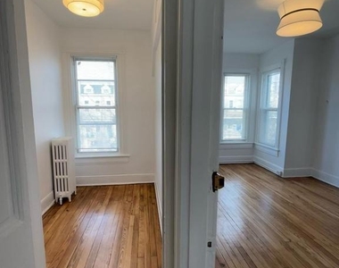 1113 I Street Ne - Photo Thumbnail 1