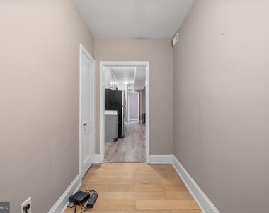 1526 V Street Se - Photo Thumbnail 17