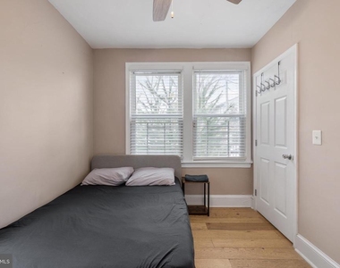 1526 V Street Se - Photo Thumbnail 13