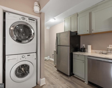 1526 V Street Se - Photo Thumbnail 6