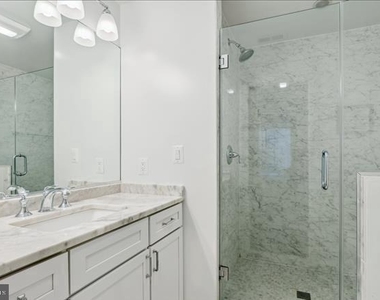 1340 Nicholson Street Nw - Photo Thumbnail 17