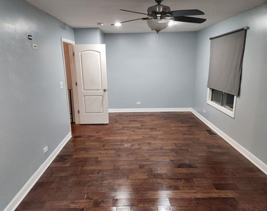 4453 Provincetown Drive - Photo Thumbnail 4