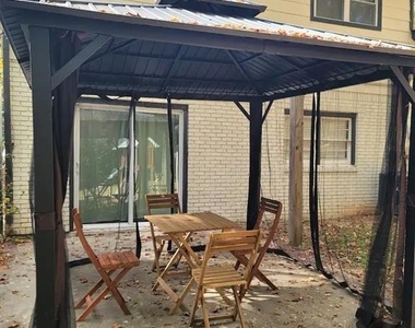 3749 Pin Oak Circle - Photo Thumbnail 14
