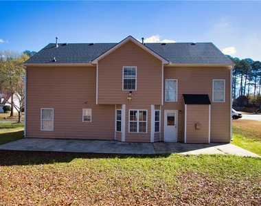 585 Chapel Walk Lane - Photo Thumbnail 37