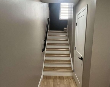 738 Prince Place - Photo Thumbnail 2