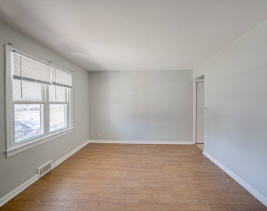 2208 Fremont Street - Photo Thumbnail 2