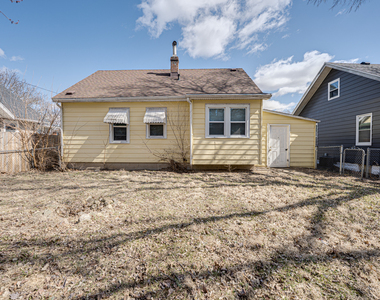 2208 Fremont Street - Photo Thumbnail 13