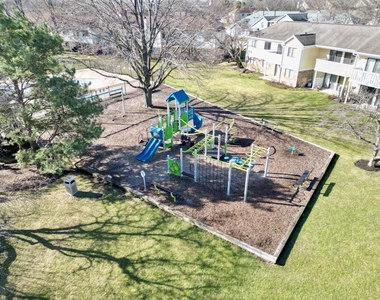 1168 Middlebury Lane - Photo Thumbnail 25
