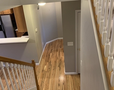 1116 Doral Drive - Photo Thumbnail 11