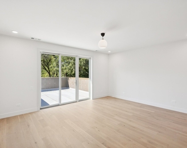 2323 N Lister Avenue - Photo Thumbnail 23