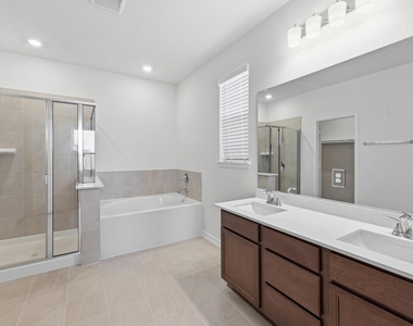 18206 Spruce Cottage Drive - Photo Thumbnail 17
