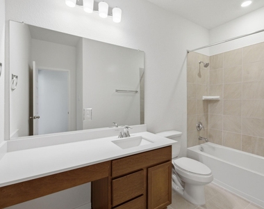 18206 Spruce Cottage Drive - Photo Thumbnail 13