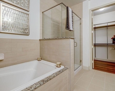 2801 Waterwall Drive - Photo Thumbnail 7