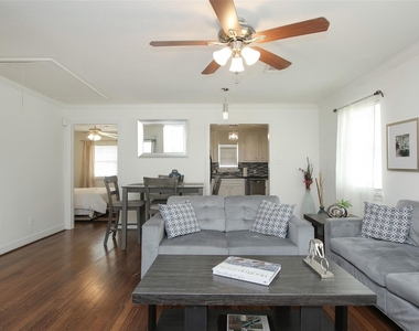 4331 Marina Street - Photo Thumbnail 8
