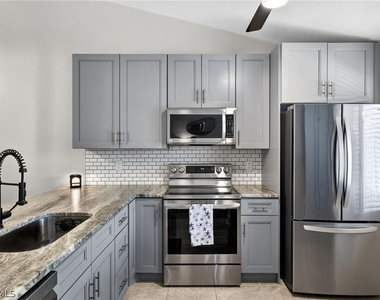 13170 White Marsh Lane - Photo Thumbnail 7