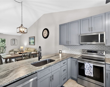 13170 White Marsh Lane - Photo Thumbnail 4