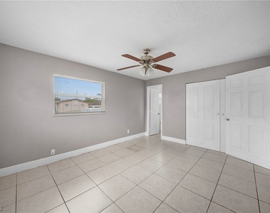 5458 5th Avenue - Photo Thumbnail 9