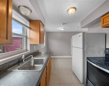 5458 5th Avenue - Photo Thumbnail 6