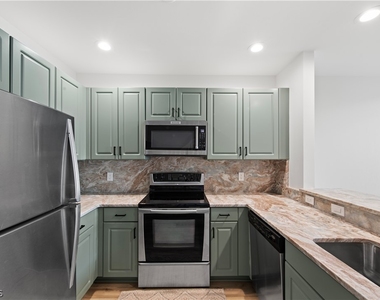 2745 1st Street - Photo Thumbnail 4