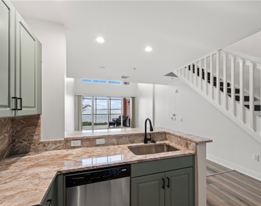 2745 1st Street - Photo Thumbnail 5
