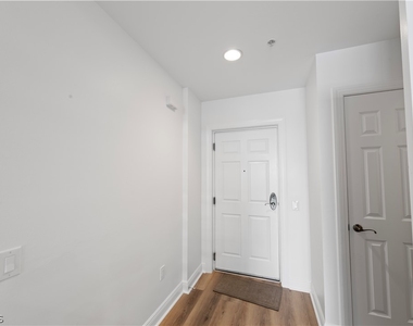 2745 1st Street - Photo Thumbnail 12