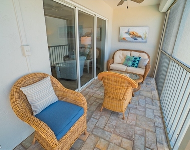 26000 Hickory Boulevard - Photo Thumbnail 10