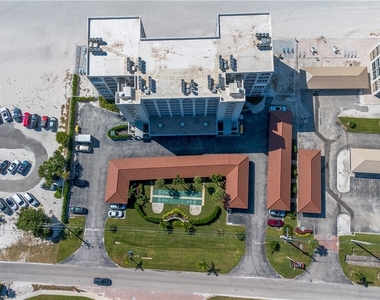26000 Hickory Boulevard - Photo Thumbnail 28